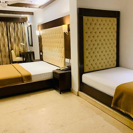 Metropolis Tourist Home Paharganj New Delhi Exterior photo