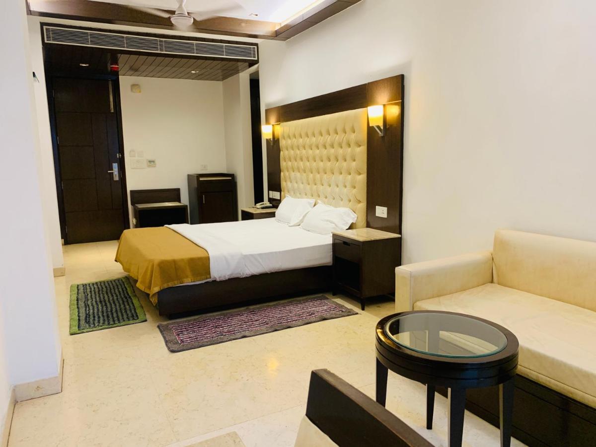 Metropolis Tourist Home Paharganj New Delhi Exterior photo
