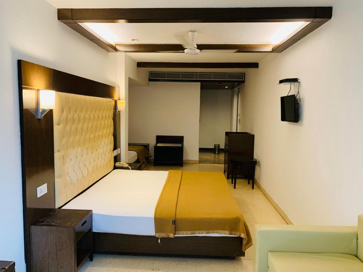 Metropolis Tourist Home Paharganj New Delhi Exterior photo