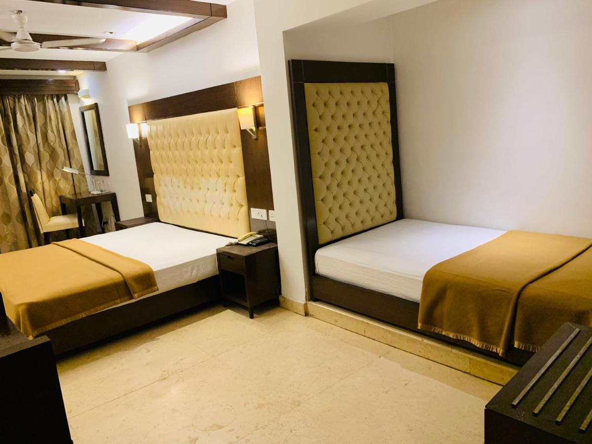 Metropolis Tourist Home Paharganj New Delhi Exterior photo