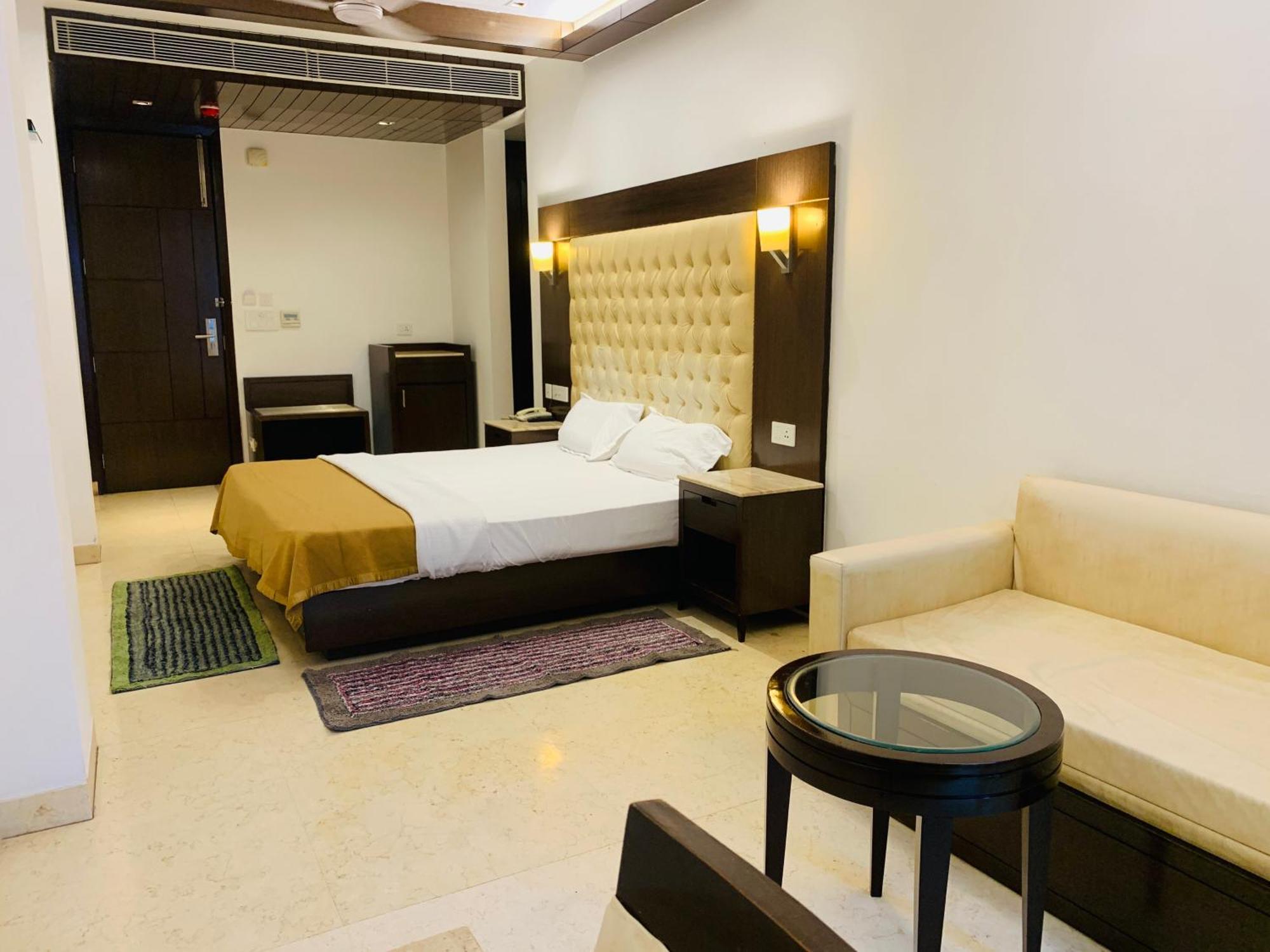 Metropolis Tourist Home Paharganj New Delhi Exterior photo